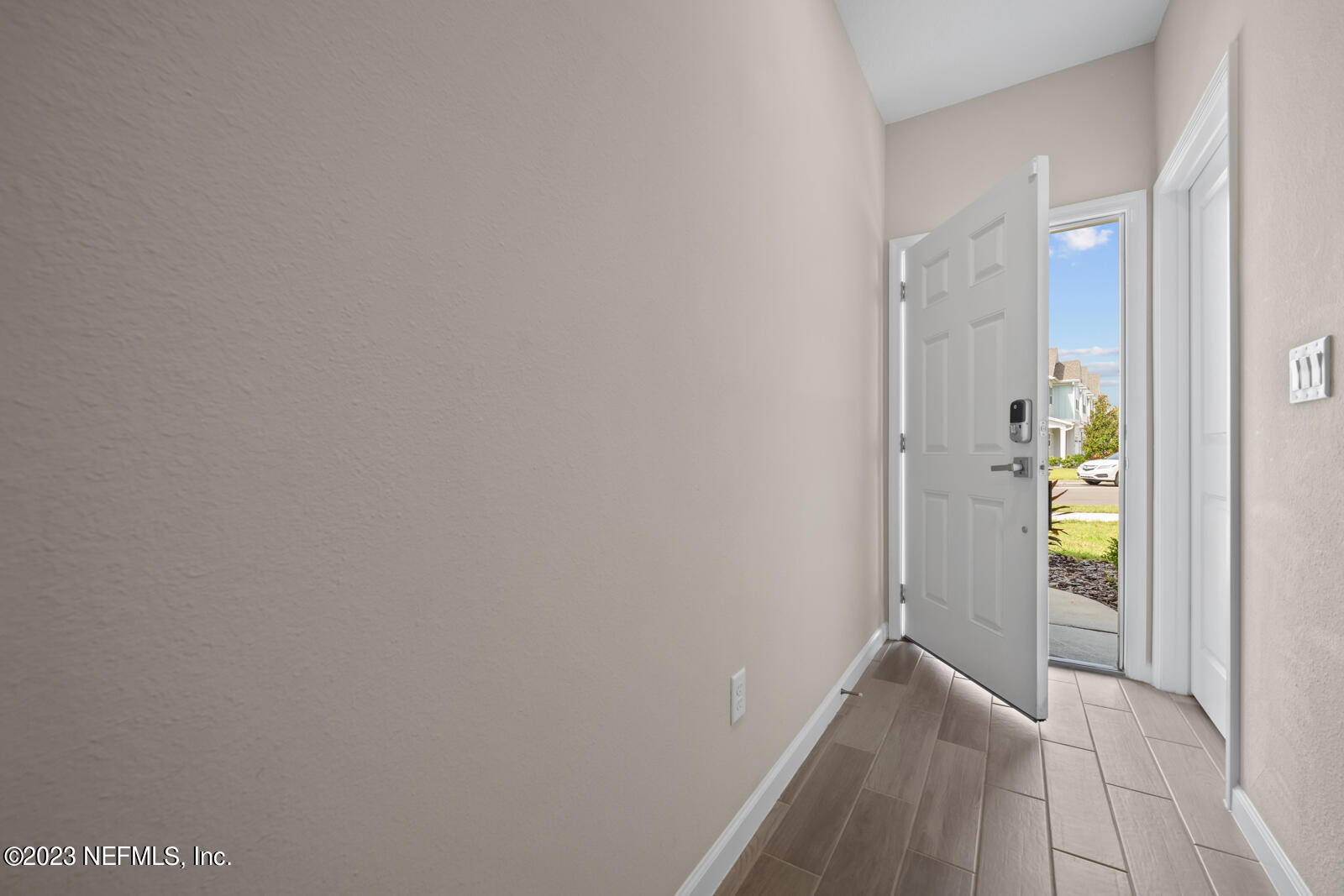 12764 JOSSLYN Lane