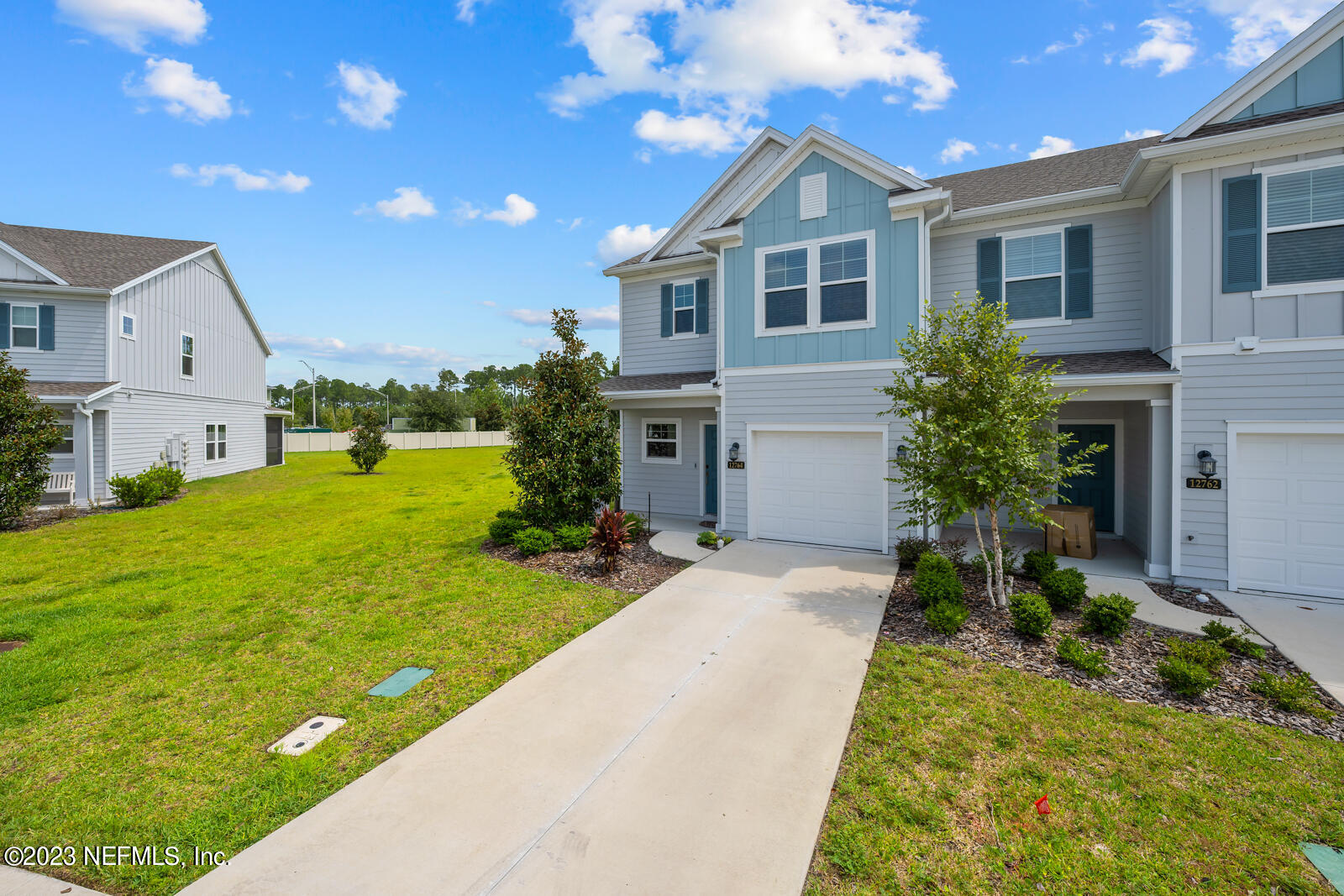 12764 JOSSLYN Lane