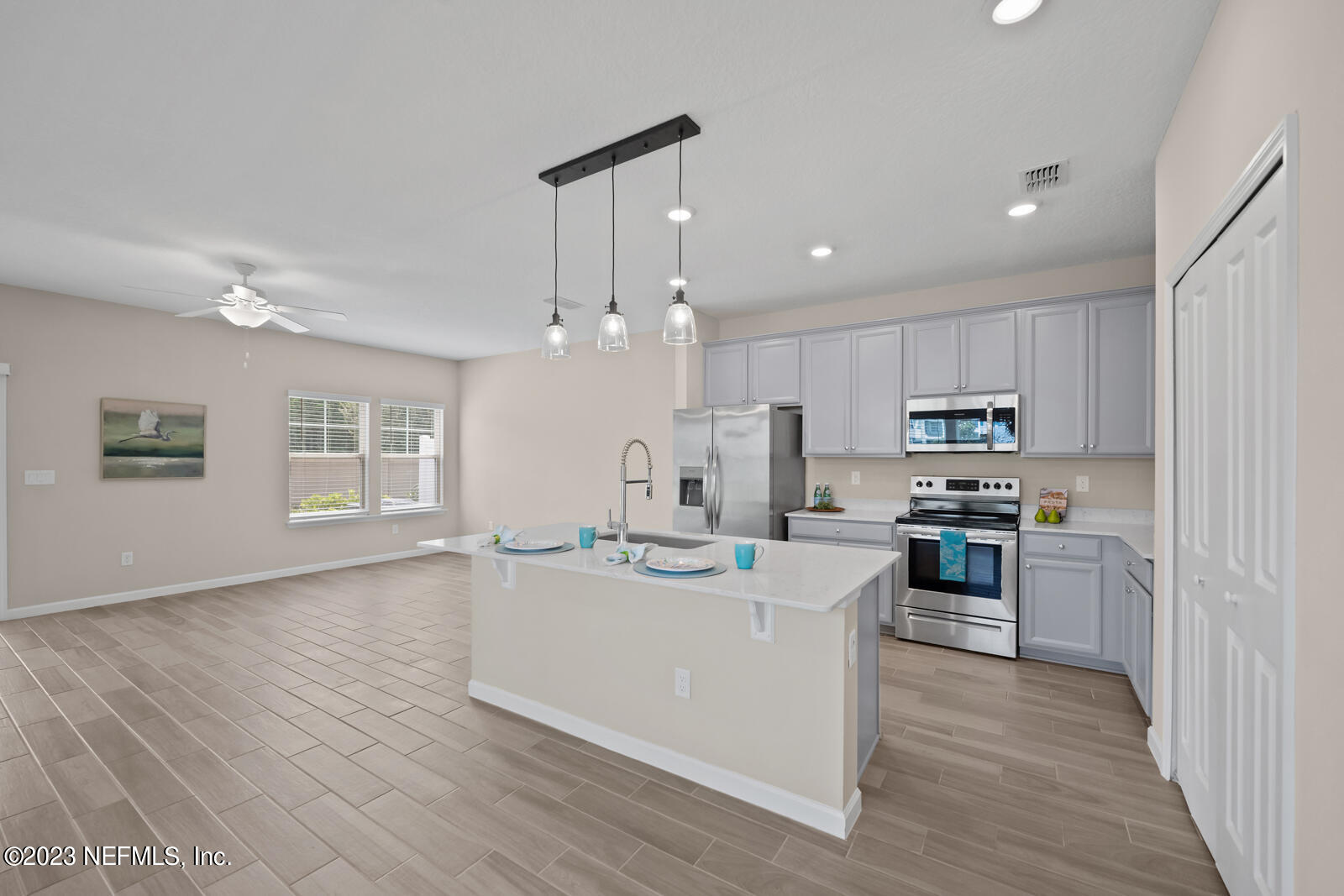 12764 JOSSLYN Lane