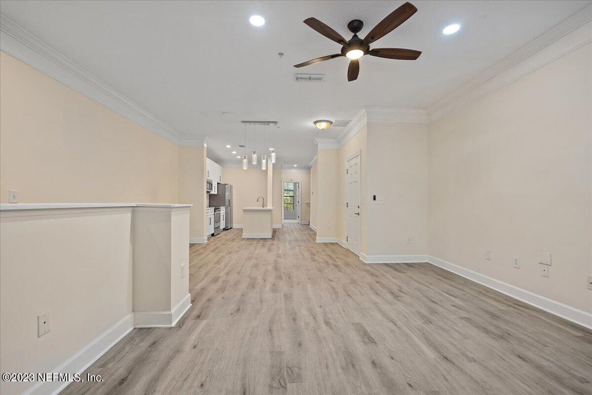 9823 TAPESTRY PARK Circle, 112