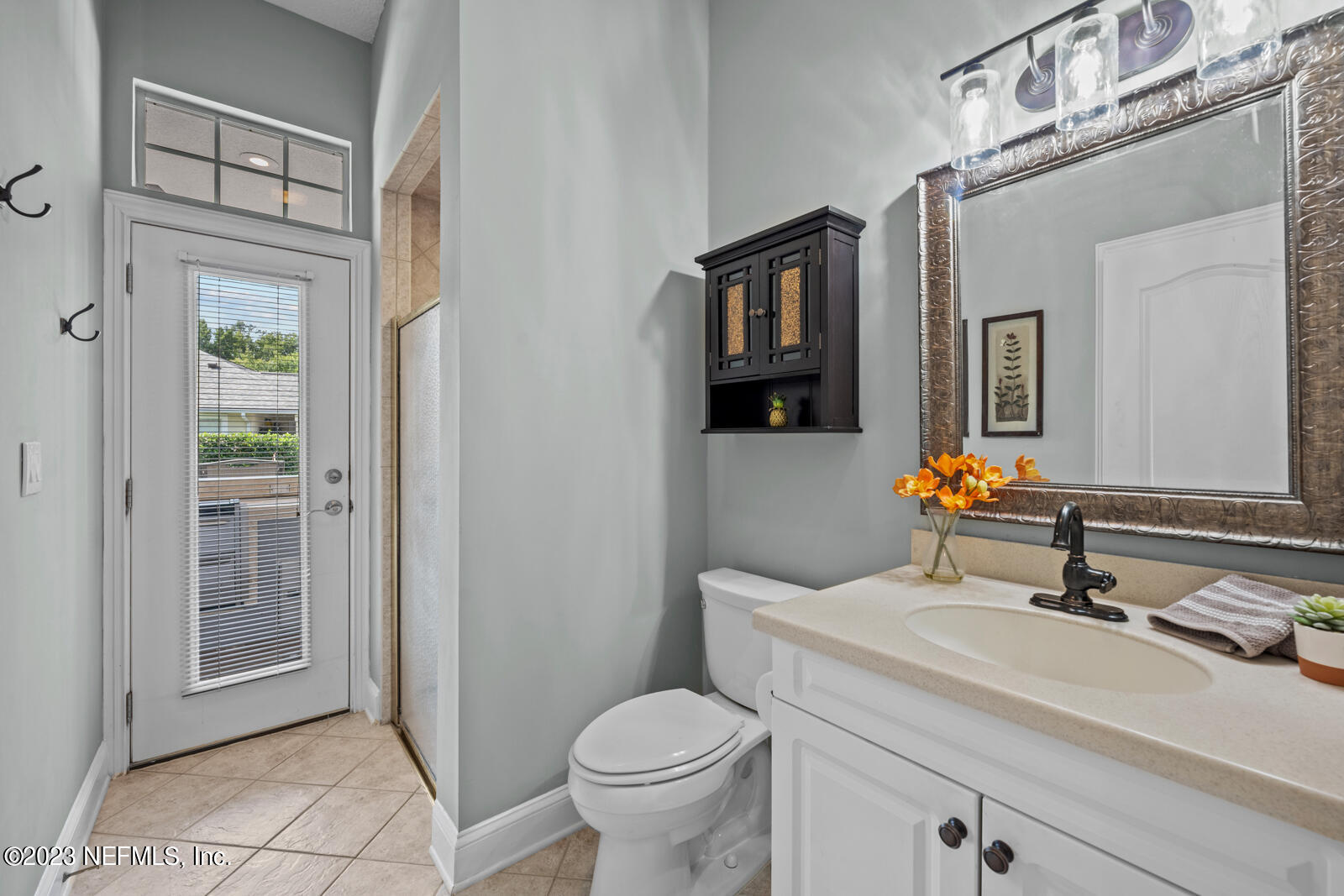 704 SANDRINGHAM Drive