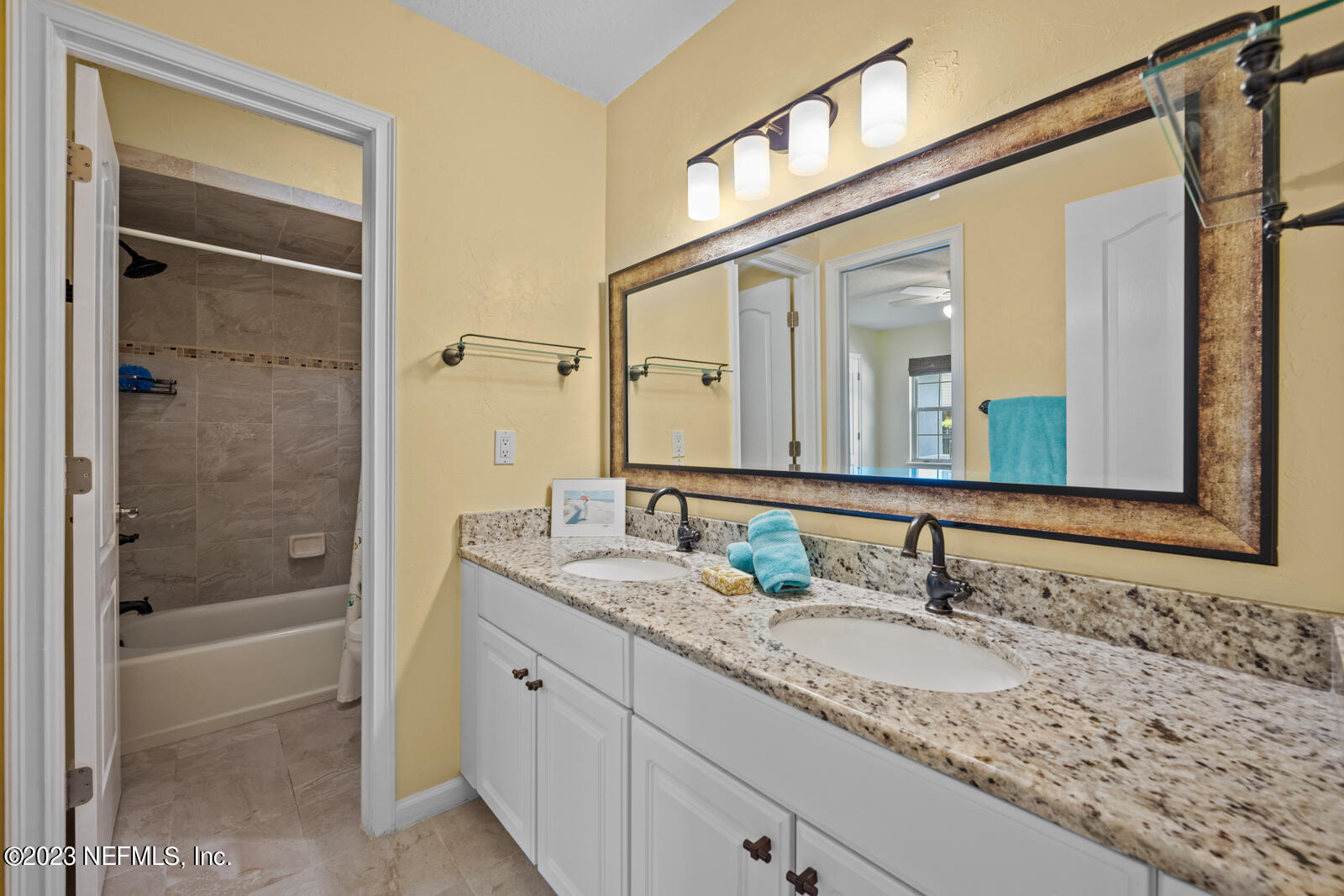 704 SANDRINGHAM Drive