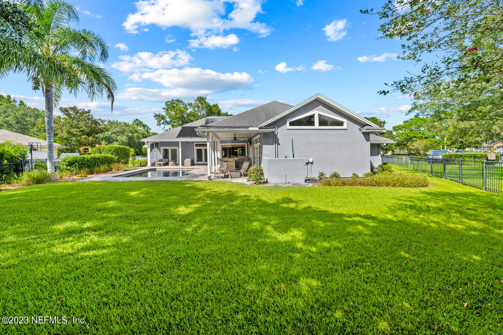 704 SANDRINGHAM Drive