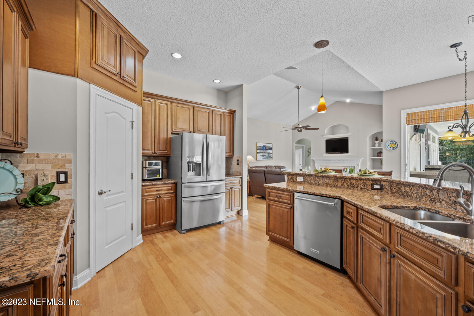 704 SANDRINGHAM Drive