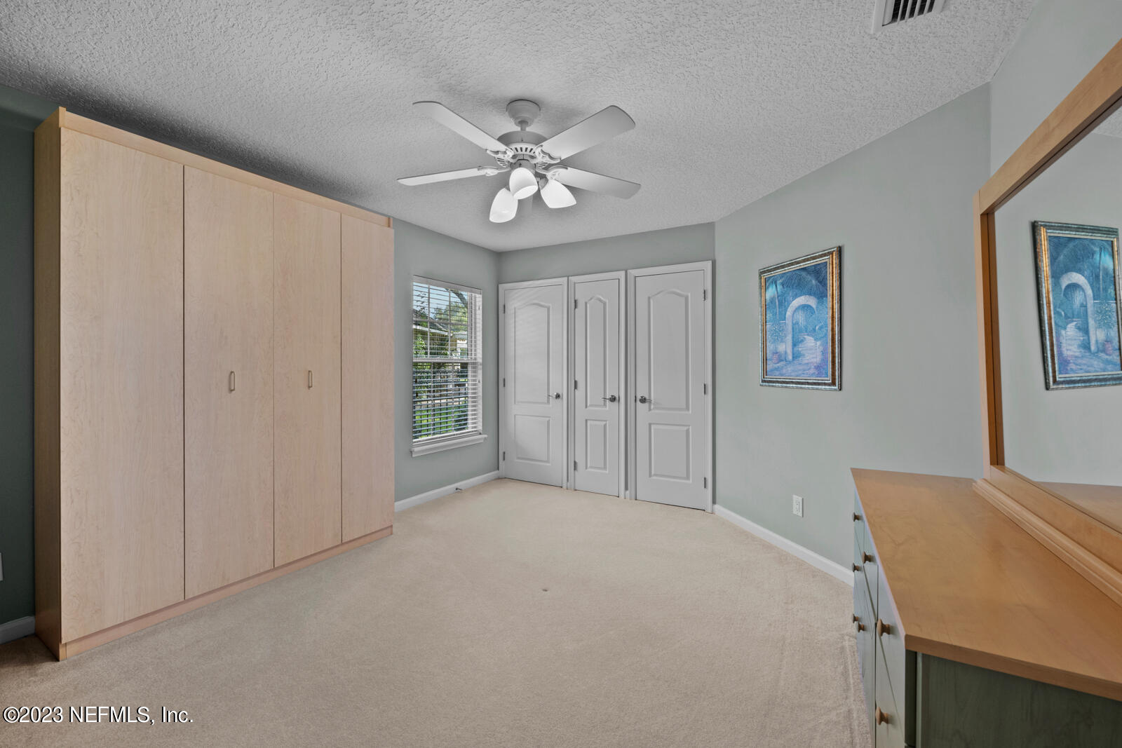 704 SANDRINGHAM Drive