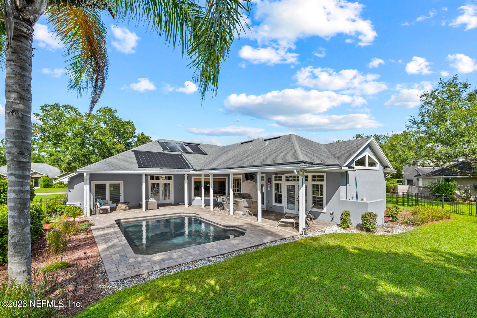 704 SANDRINGHAM Drive