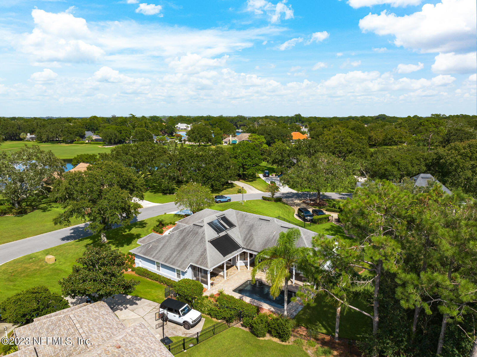 704 SANDRINGHAM Drive