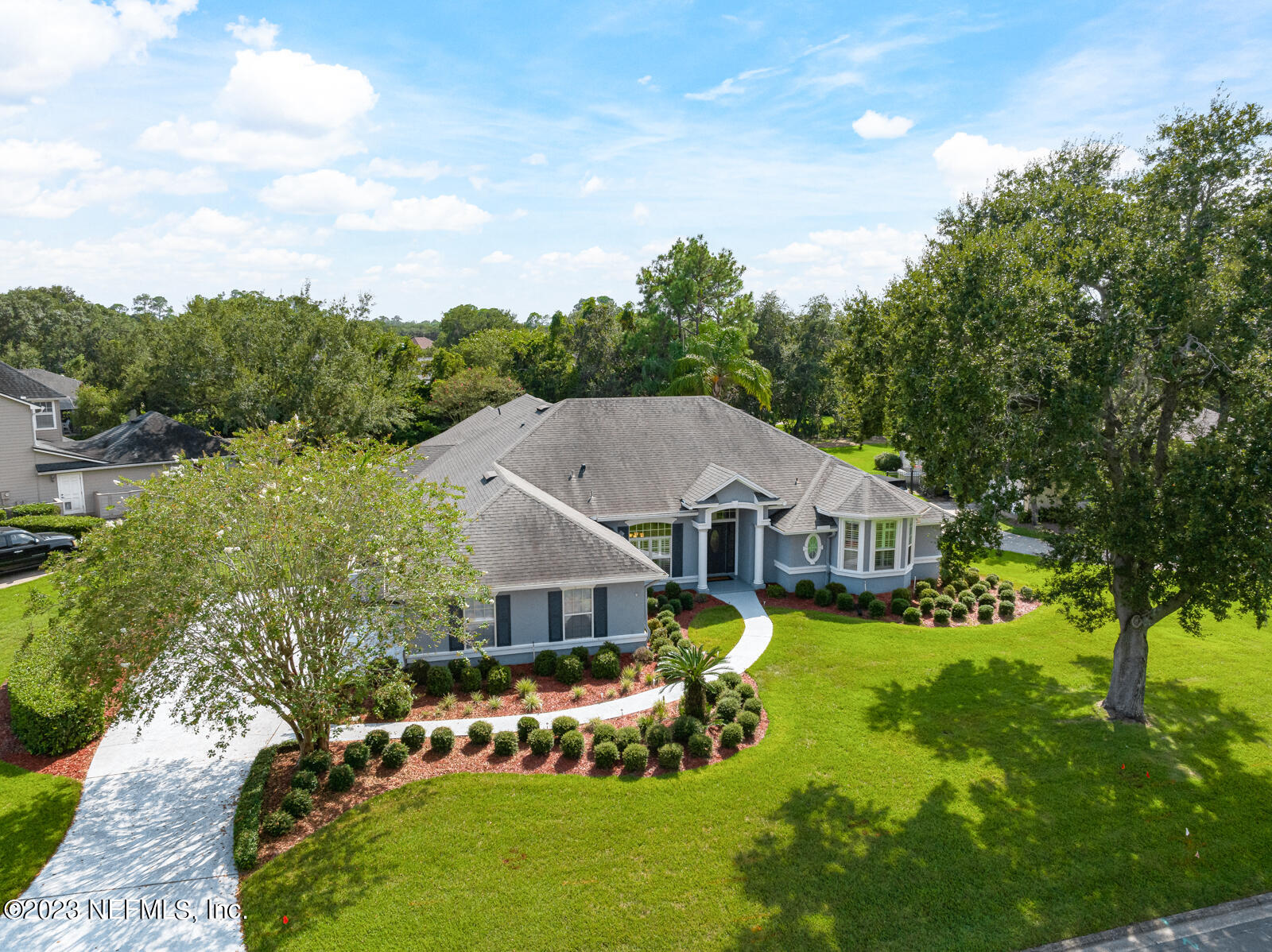 704 SANDRINGHAM Drive