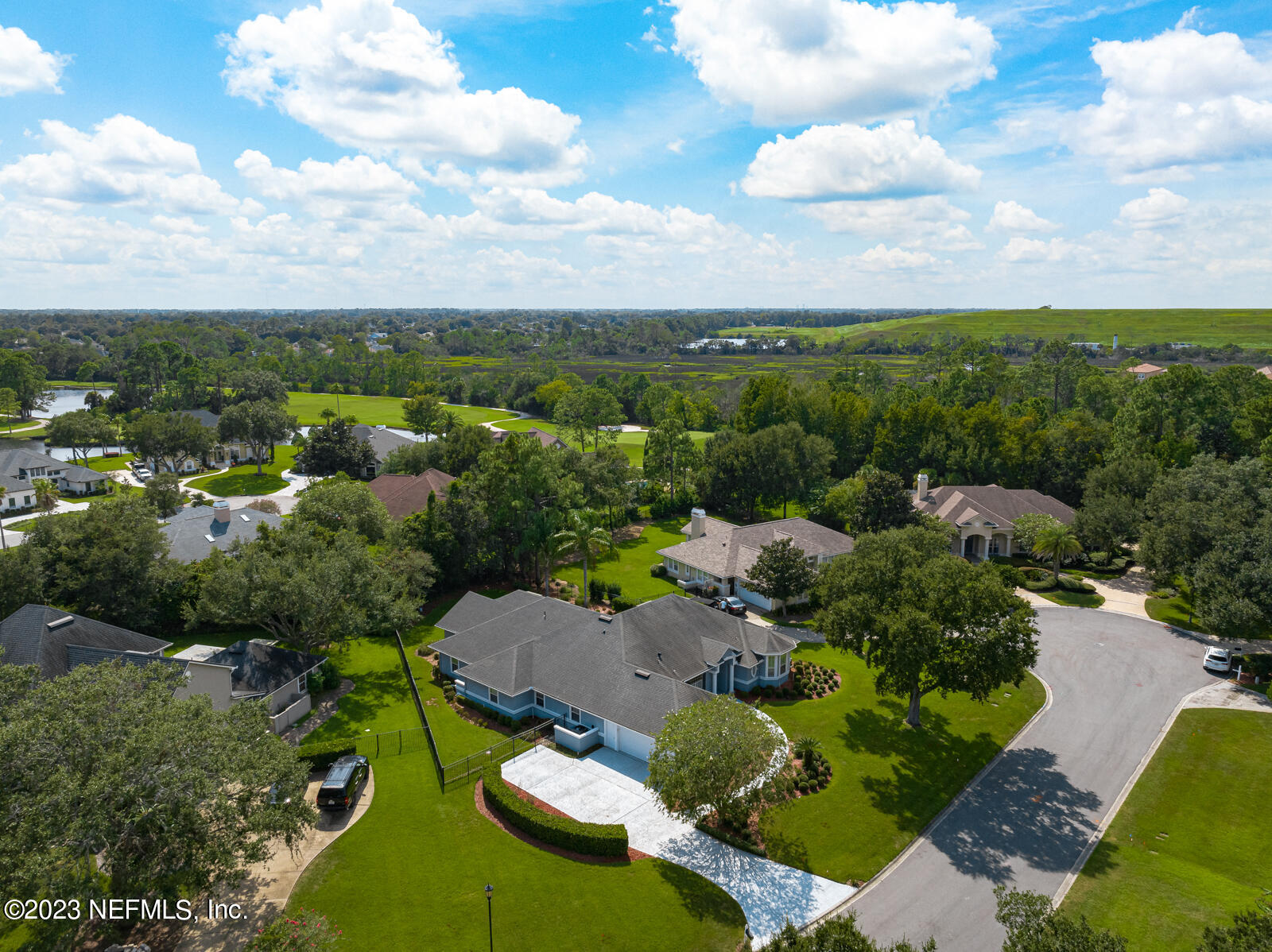 704 SANDRINGHAM Drive