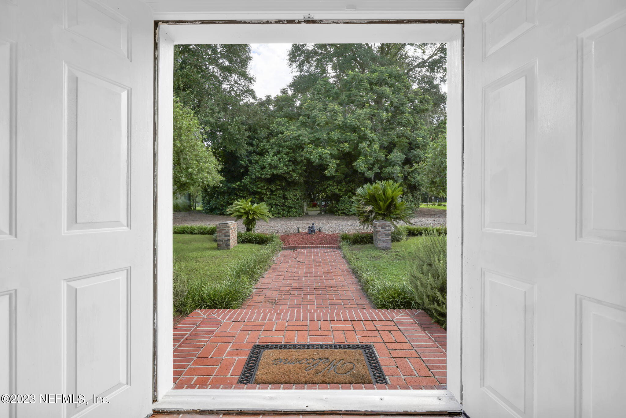 228 JESSIE LEE Court