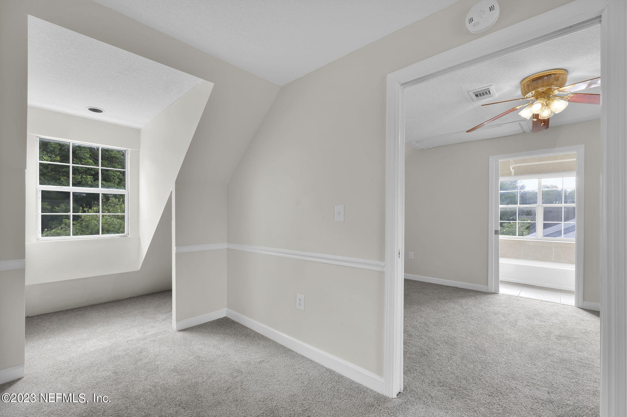 228 JESSIE LEE Court