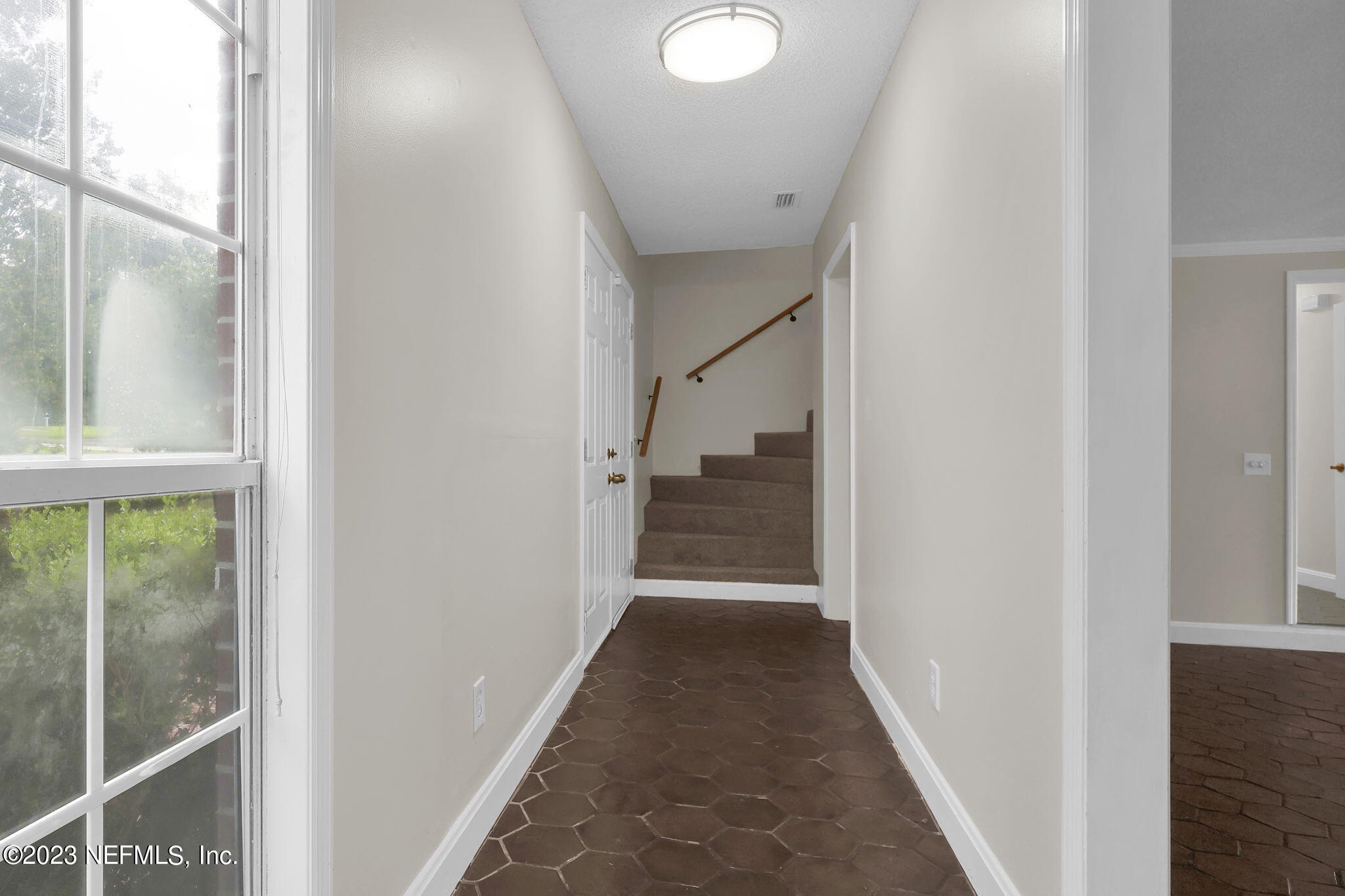 228 JESSIE LEE Court