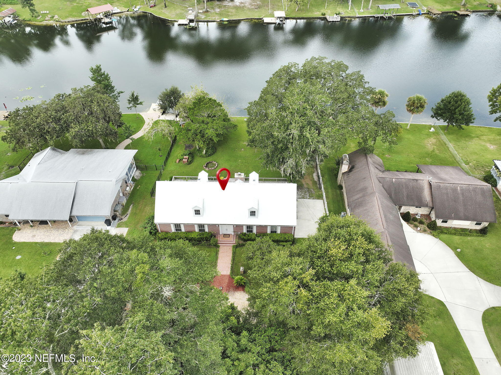 228 JESSIE LEE Court