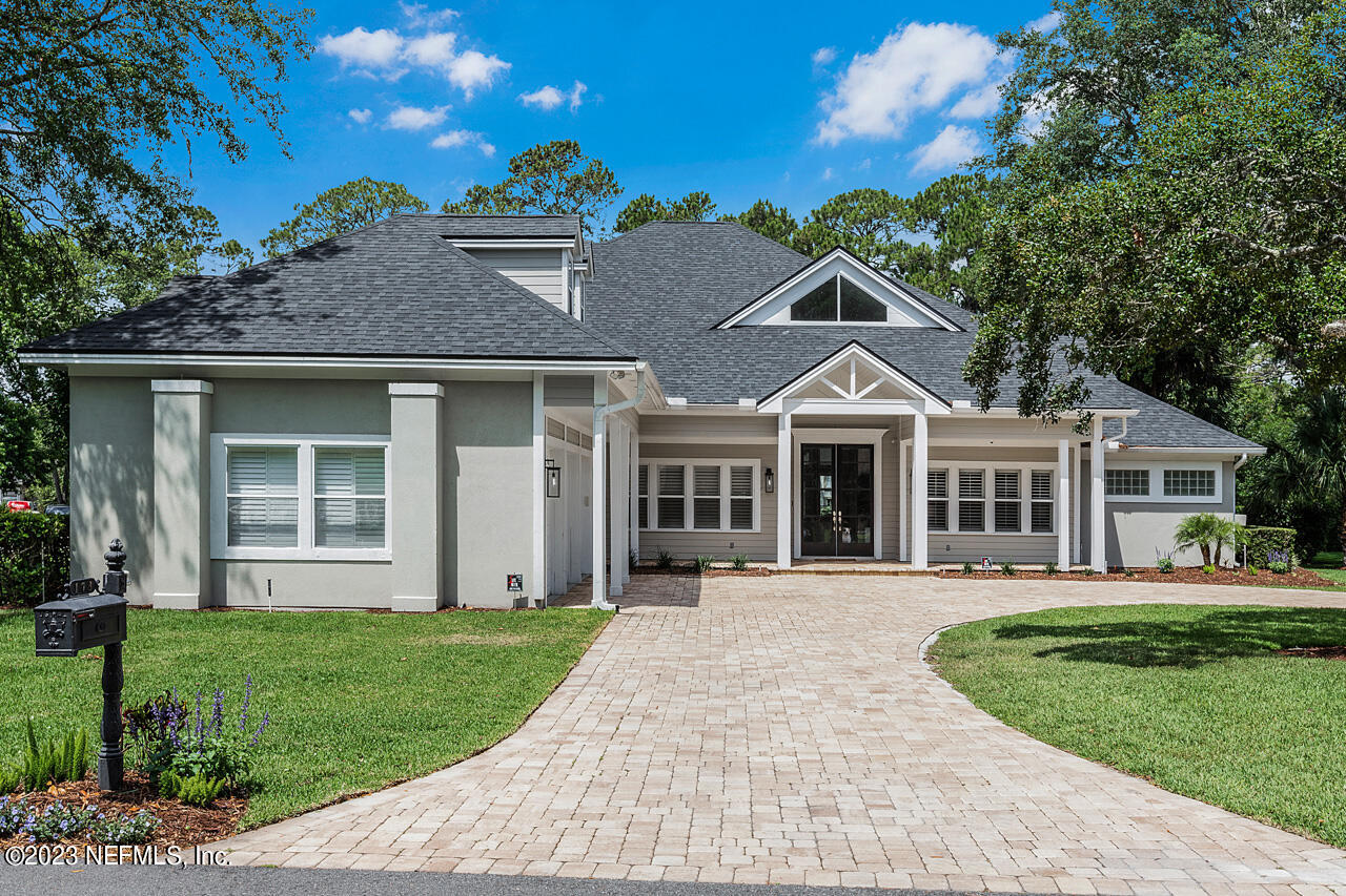 173 LINKSIDE Circle