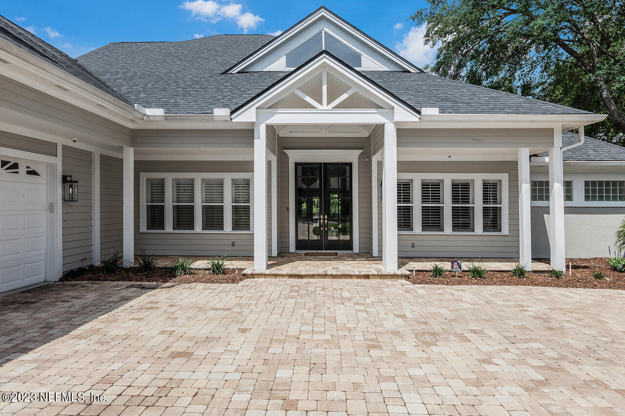 173 LINKSIDE Circle
