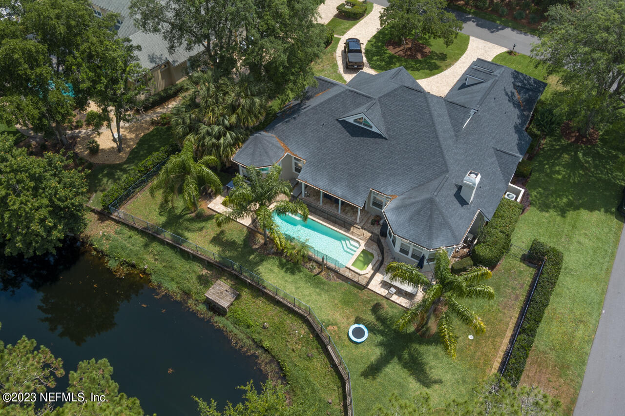 173 LINKSIDE Circle