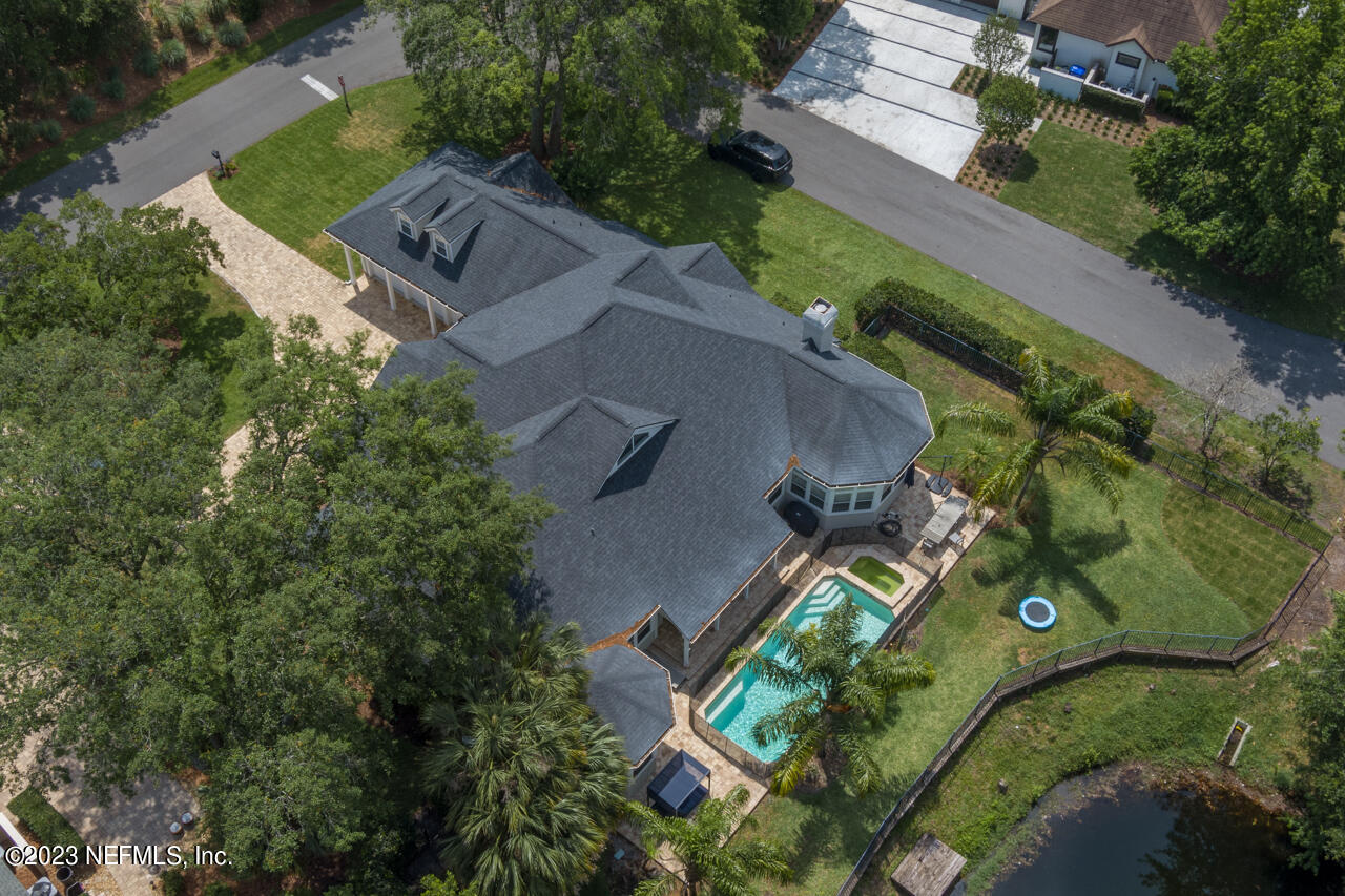 173 LINKSIDE Circle