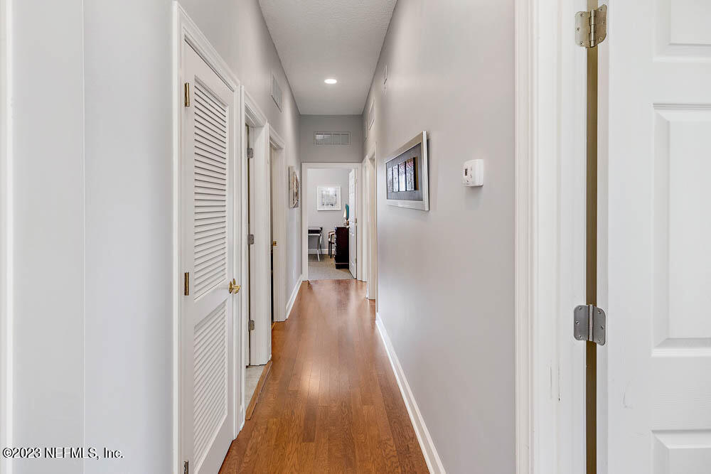 11512 LAKE MEAD Avenue, 704