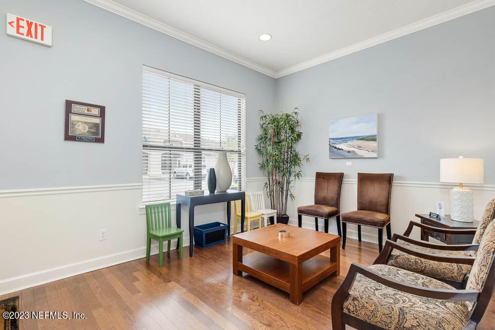 11512 LAKE MEAD Avenue, 704