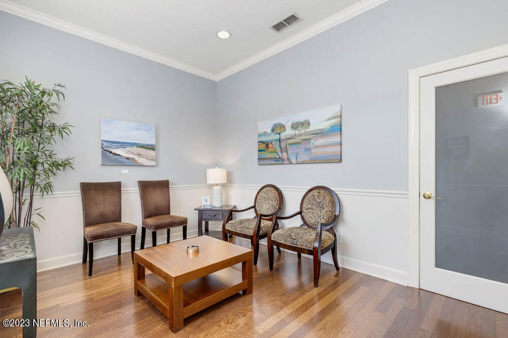 11512 LAKE MEAD Avenue, 704