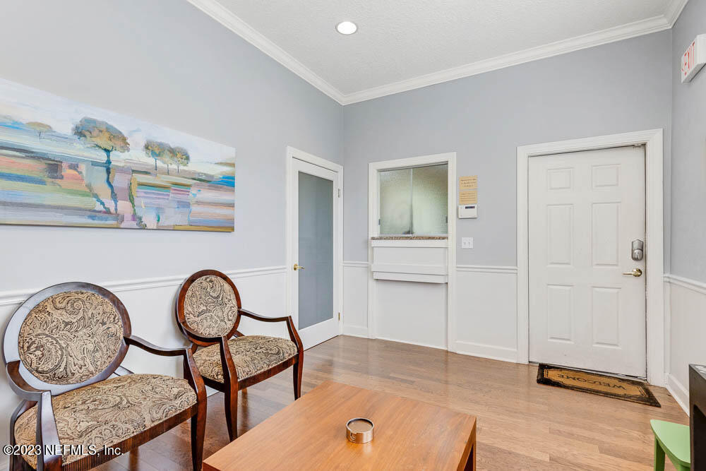 11512 LAKE MEAD Avenue, 704