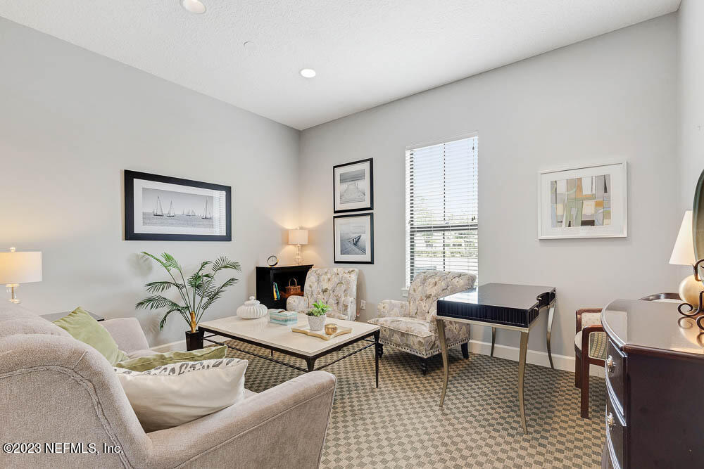 11512 LAKE MEAD Avenue, 704