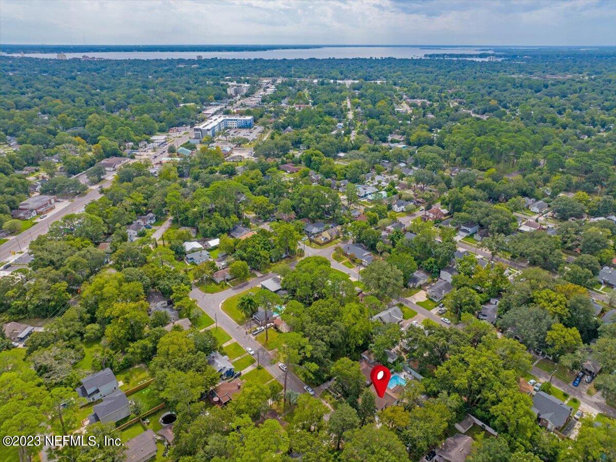 4632 CRESCENT Street