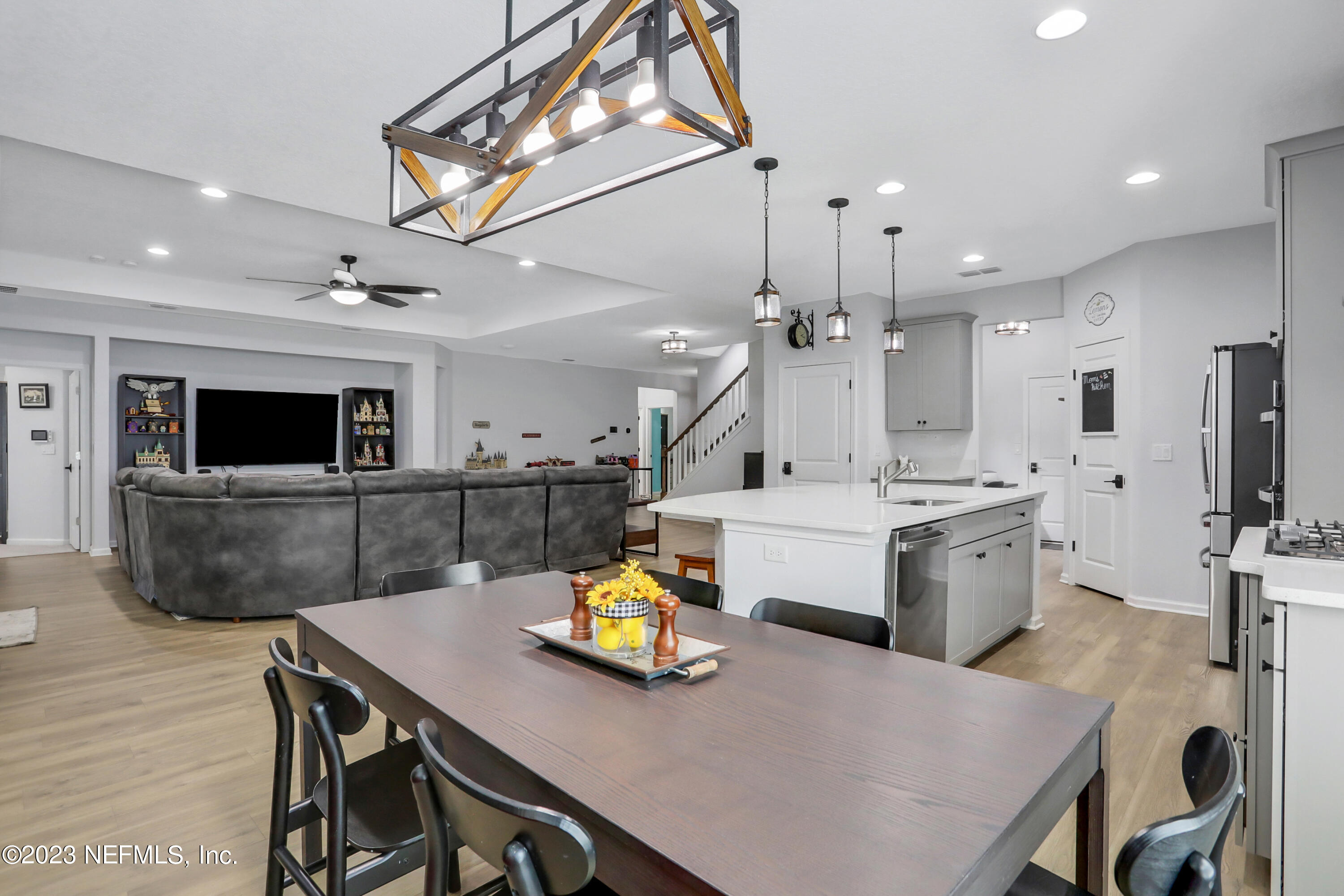 75475 SUNBERRY Drive