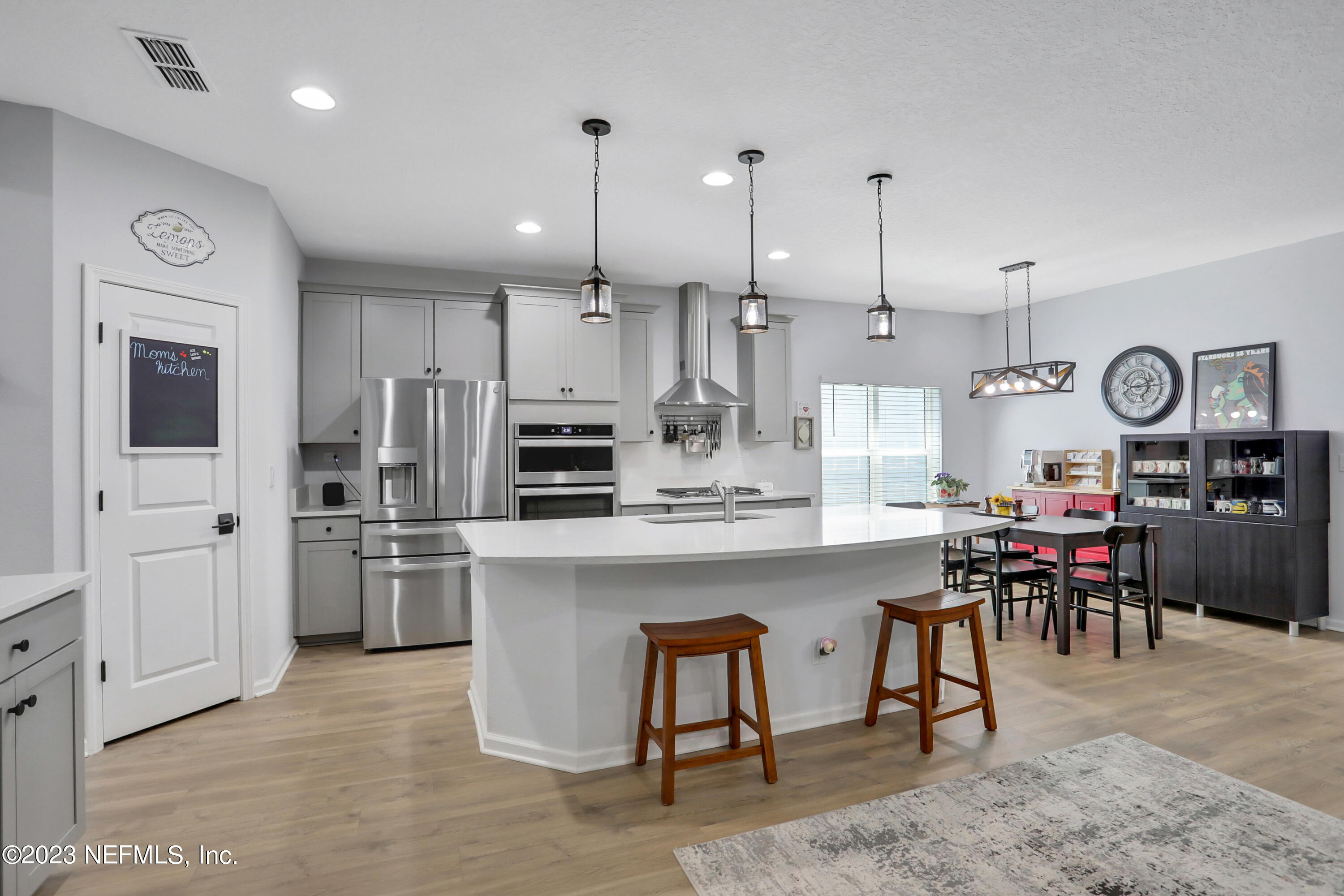 75475 SUNBERRY Drive