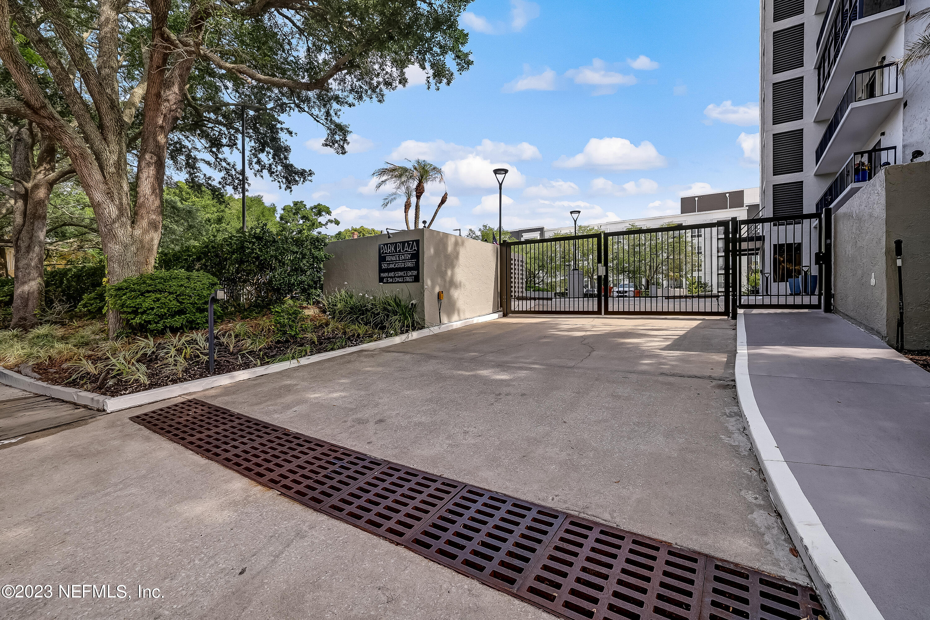 505 LANCASTER Street, 3A