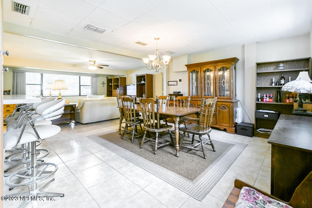 1128 NIGHTINGALE Road