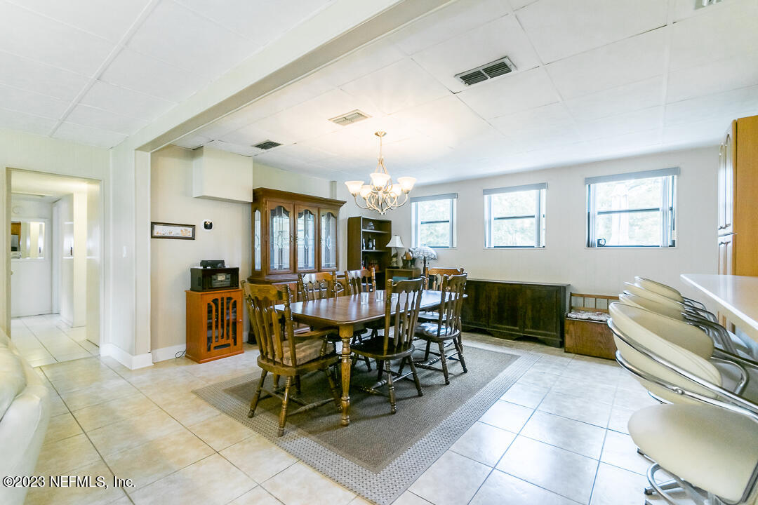 1128 NIGHTINGALE Road