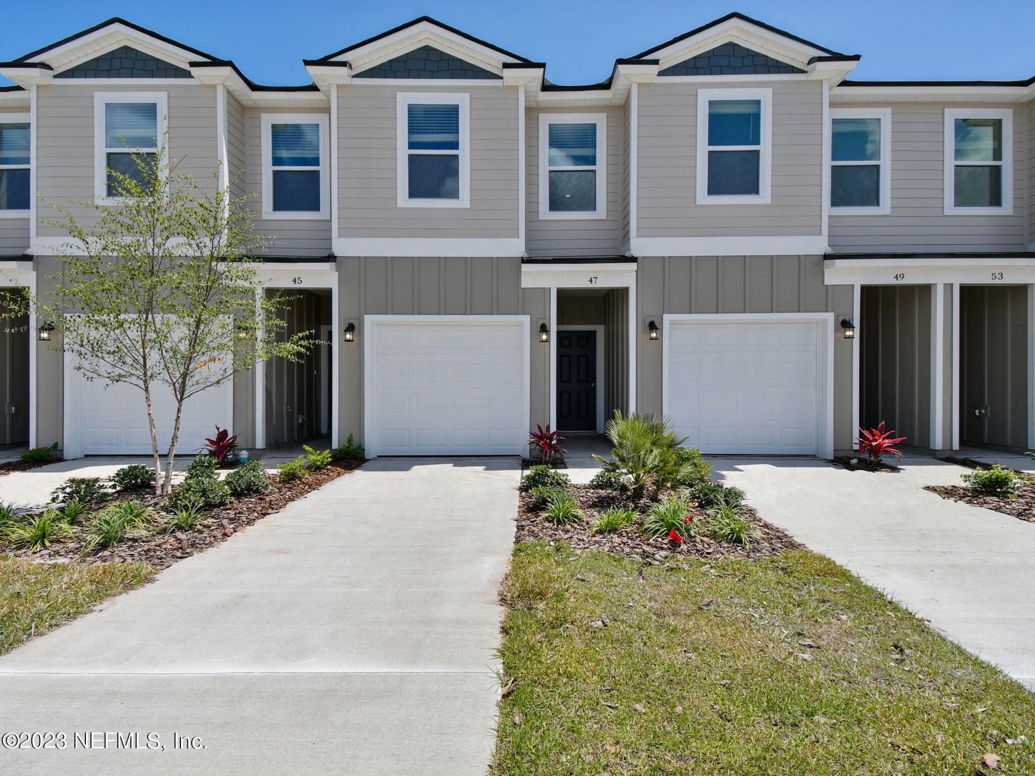 83 PAMPLONA Drive