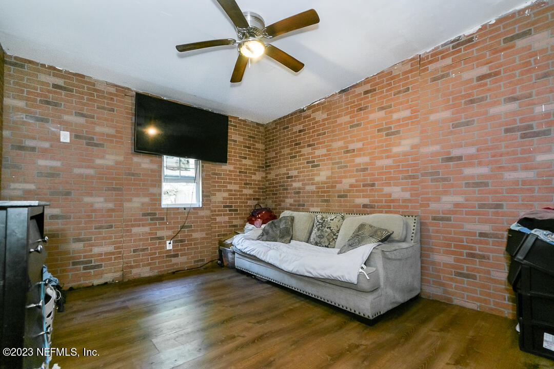 7858 DENHAM Road