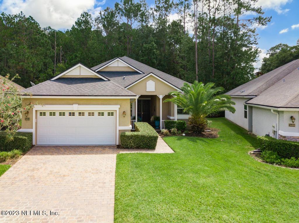 1604 SUGAR LOAF Lane