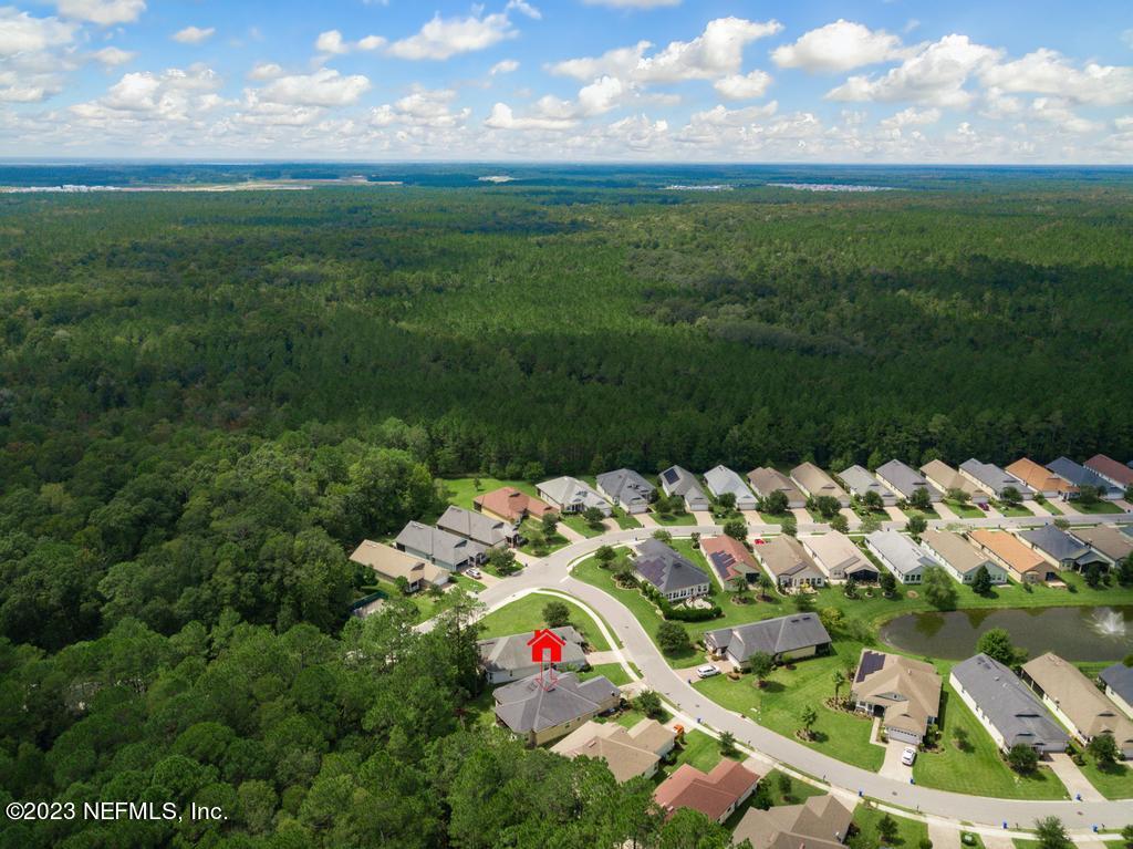 1604 SUGAR LOAF Lane