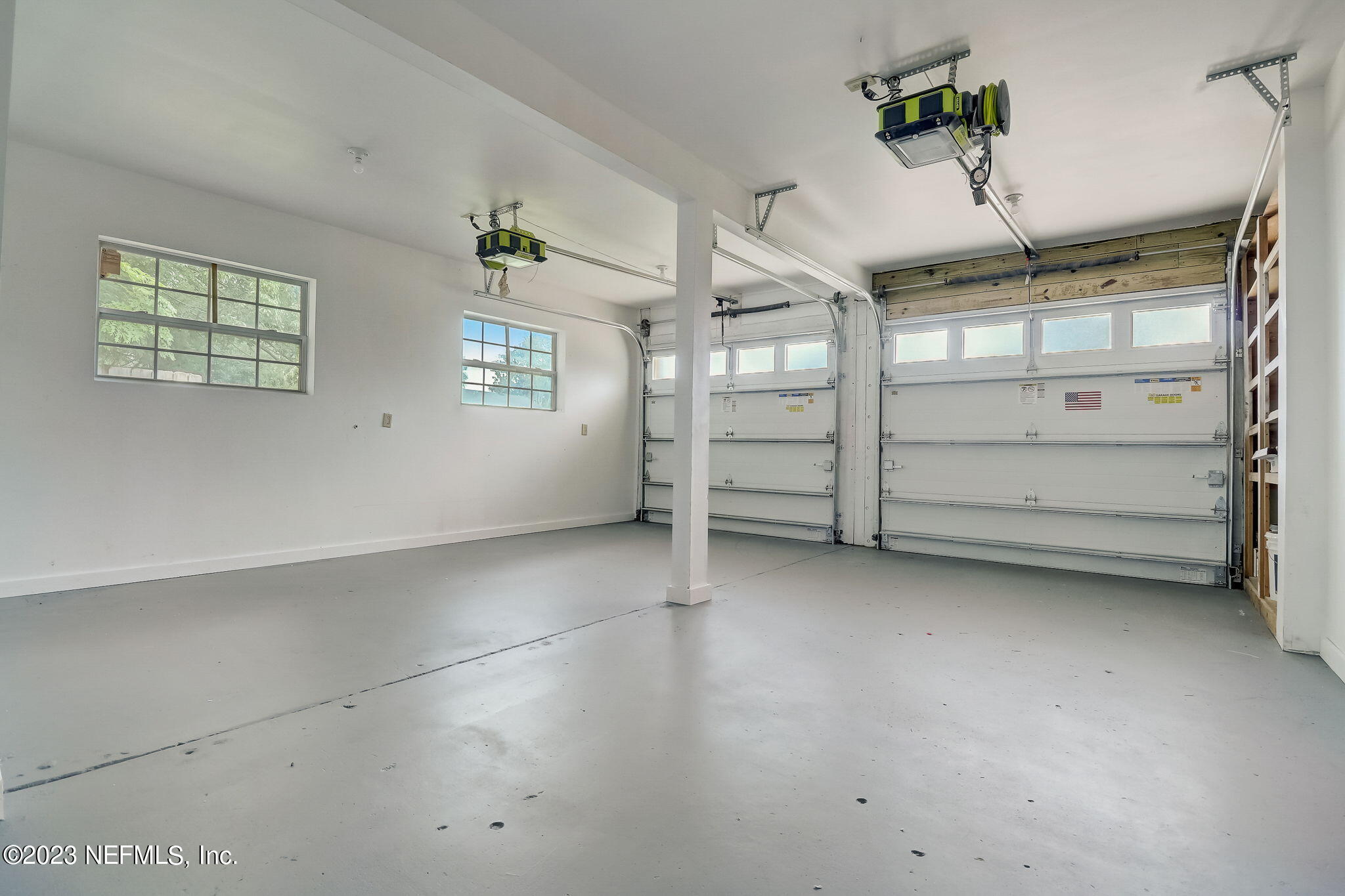 1706 SUNSET Drive