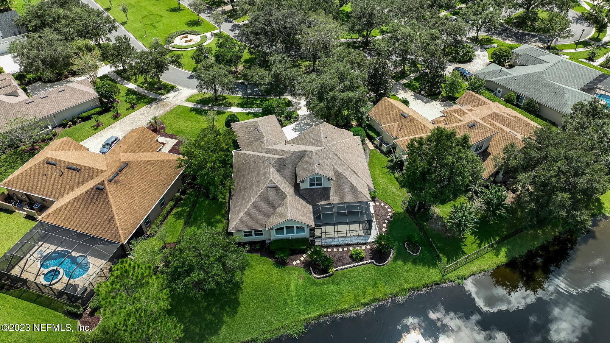 261 PINEHURST POINTE Drive
