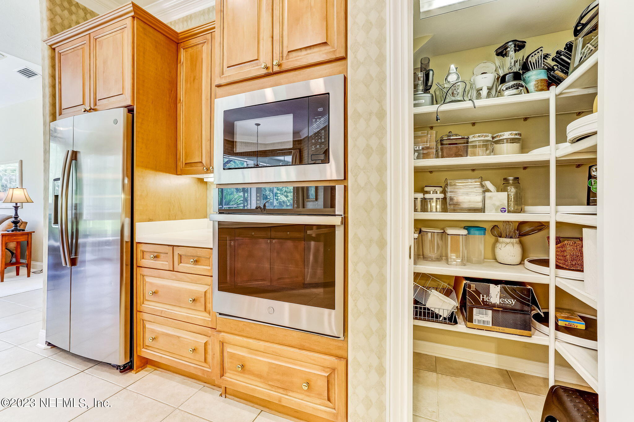 261 PINEHURST POINTE Drive