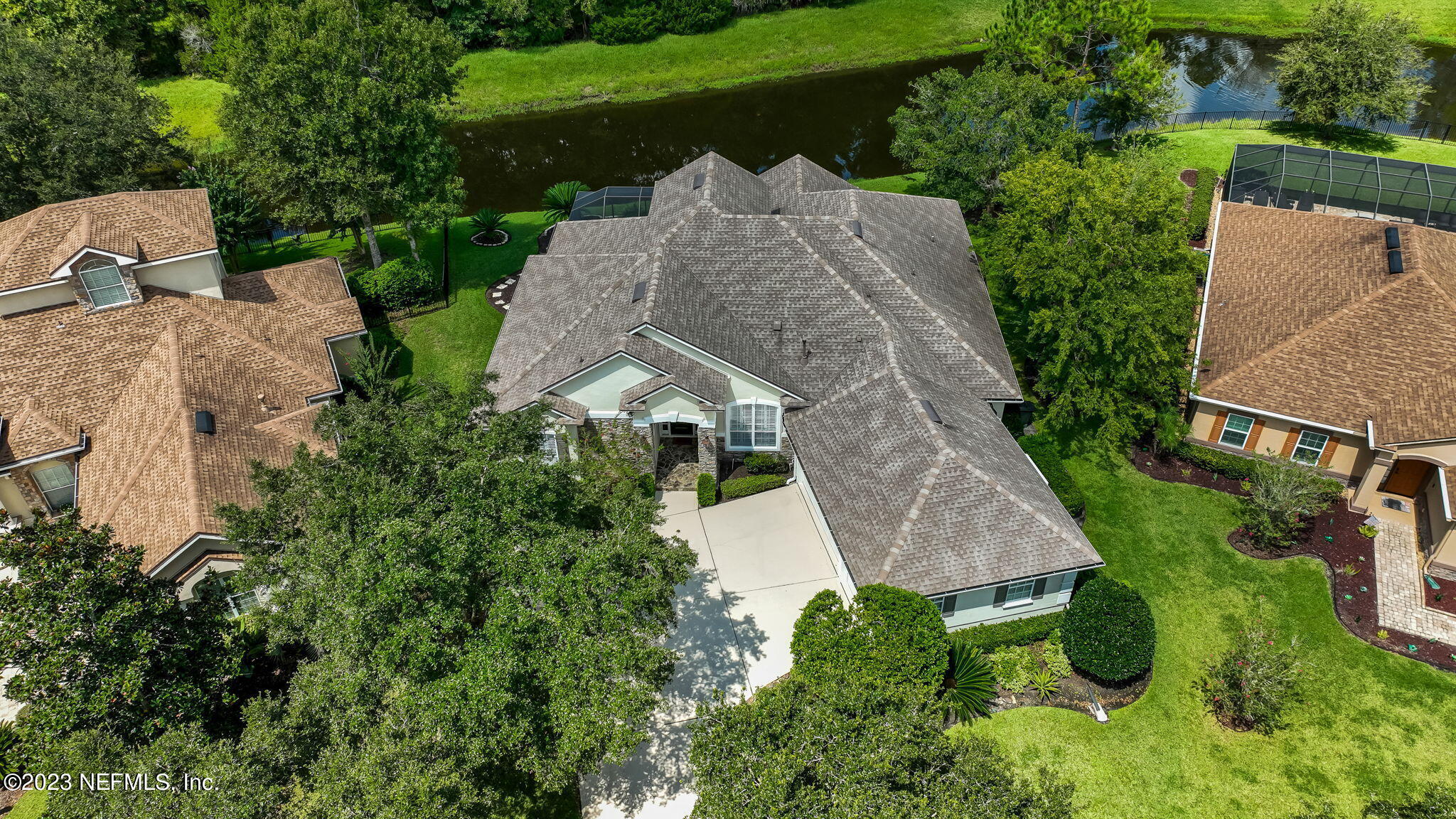 261 PINEHURST POINTE Drive