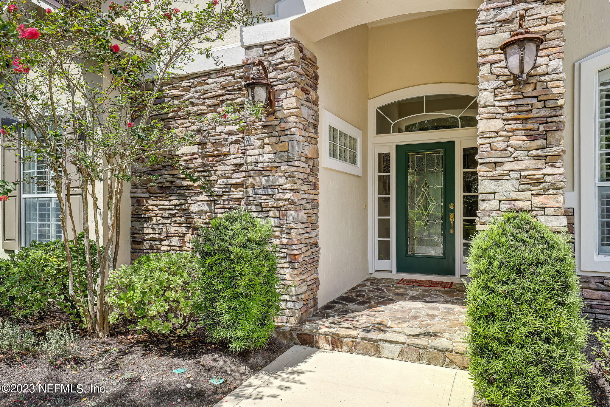 261 PINEHURST POINTE Drive