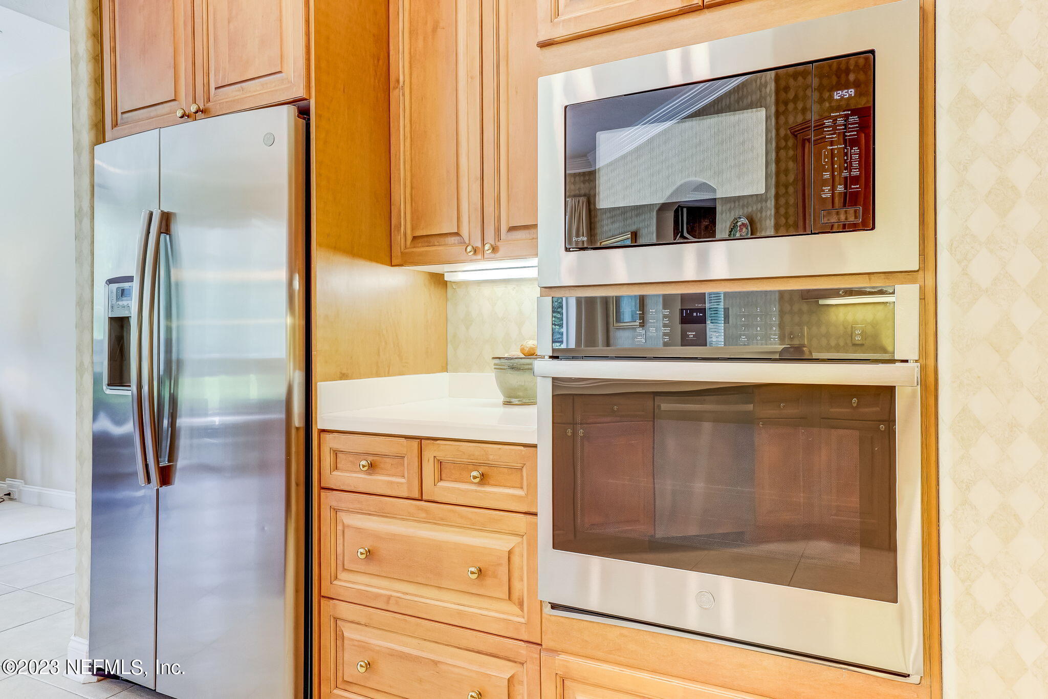 261 PINEHURST POINTE Drive