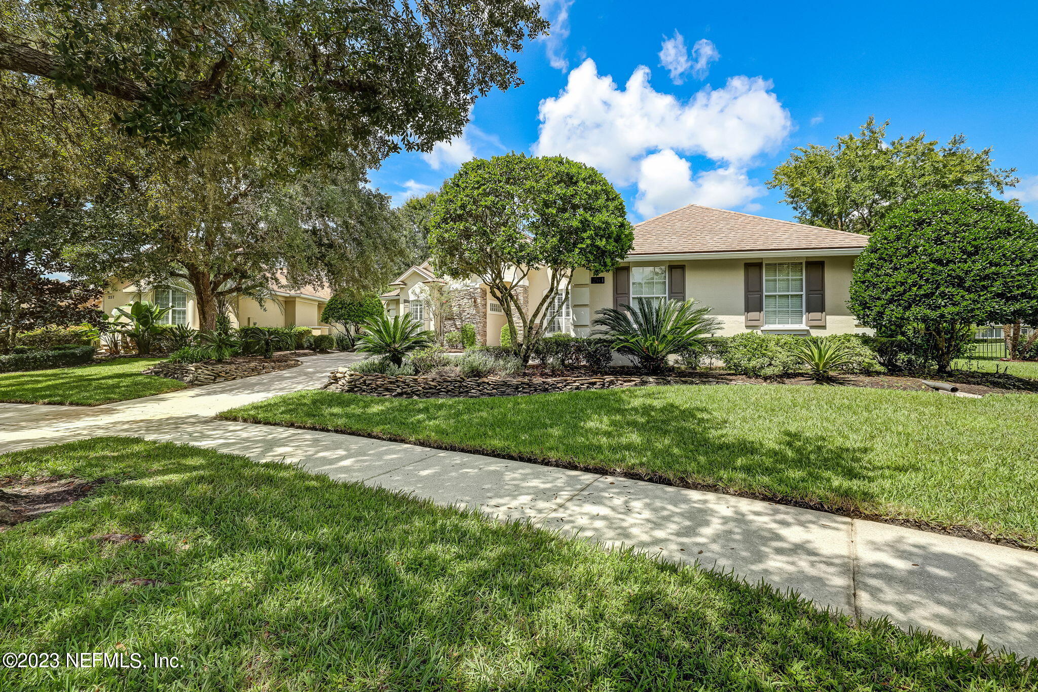 261 PINEHURST POINTE Drive