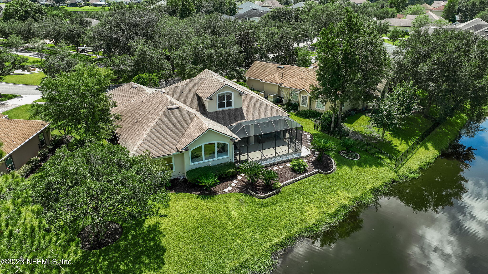 261 PINEHURST POINTE Drive