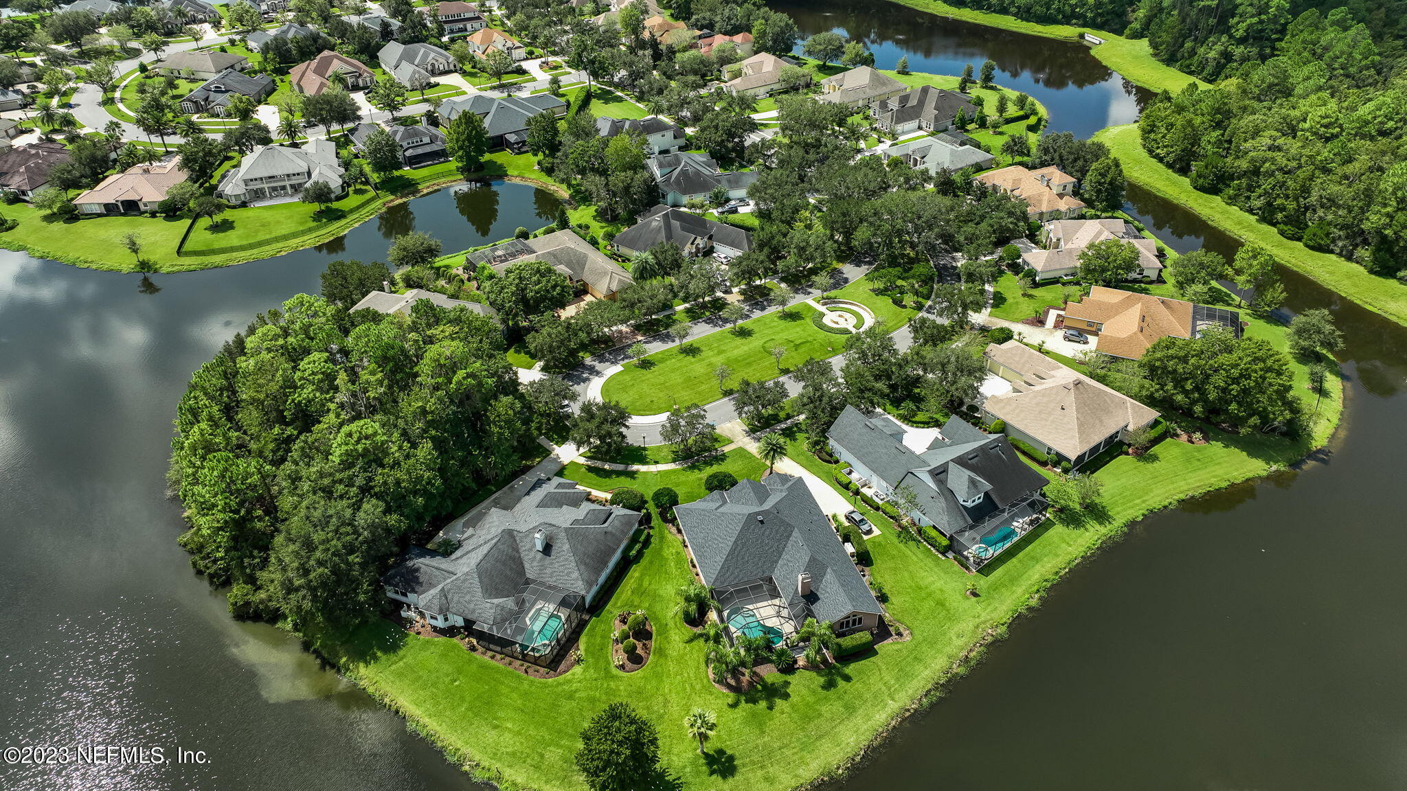 261 PINEHURST POINTE Drive