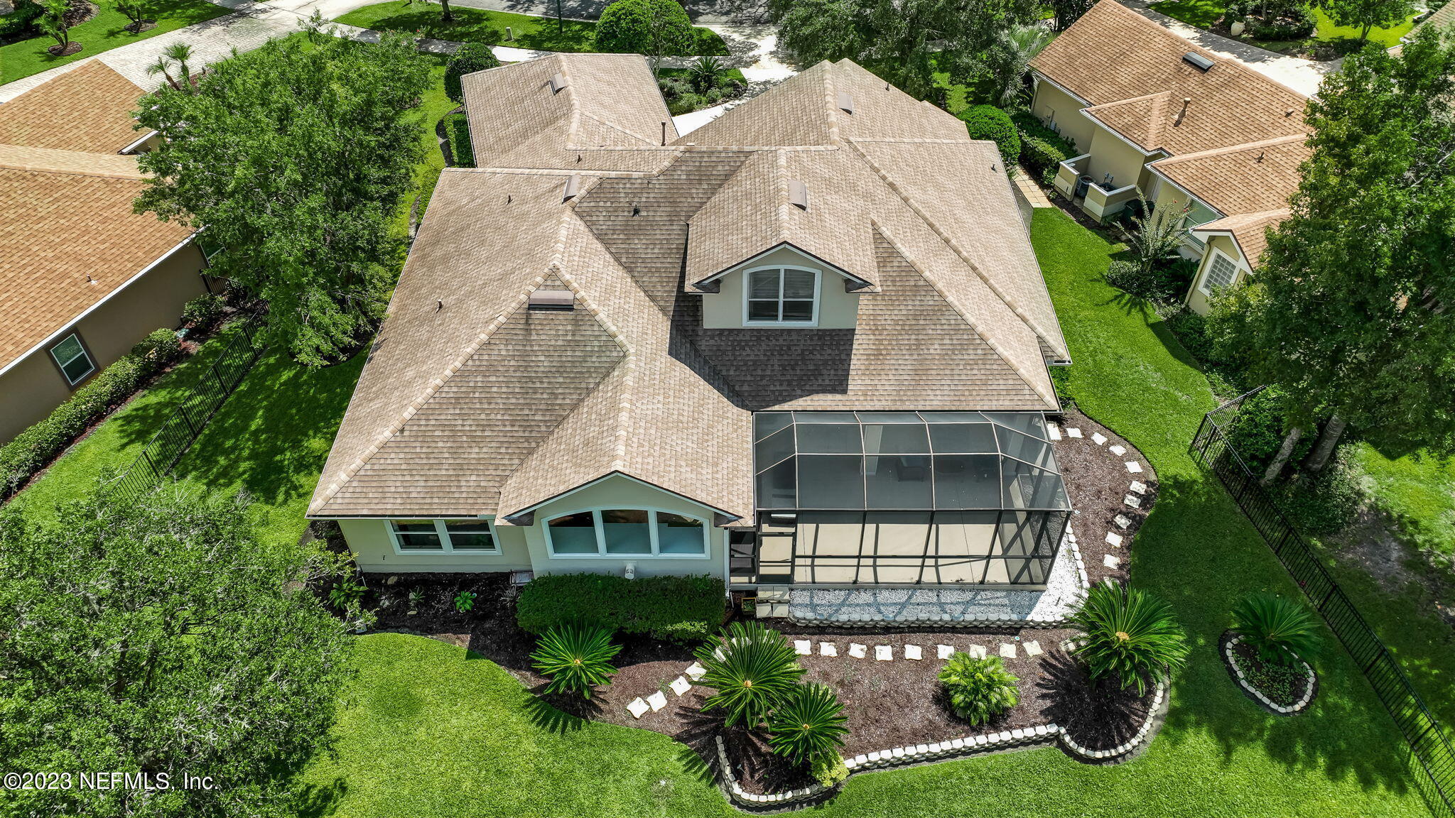 261 PINEHURST POINTE Drive