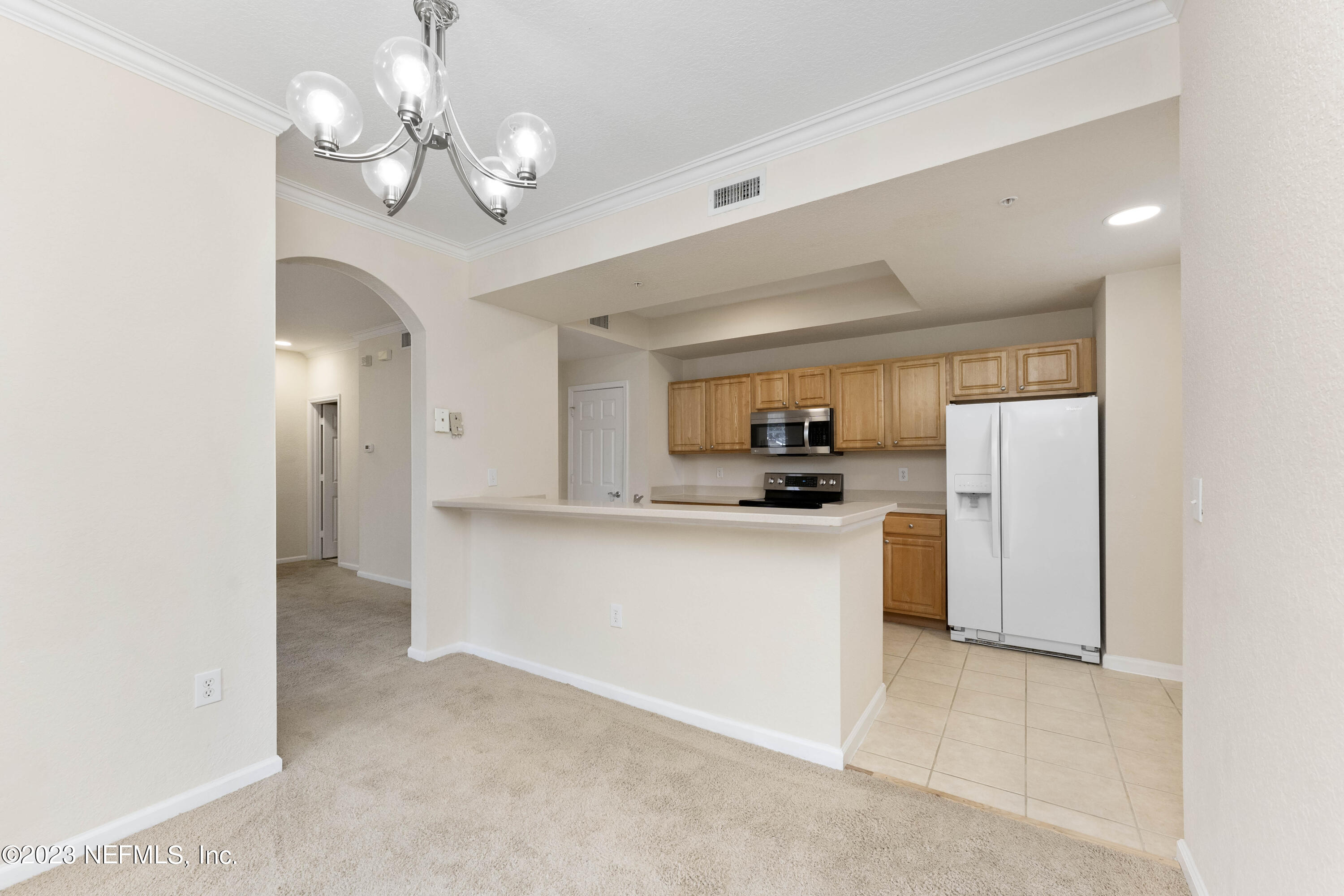 10075 GATE Parkway N, 903