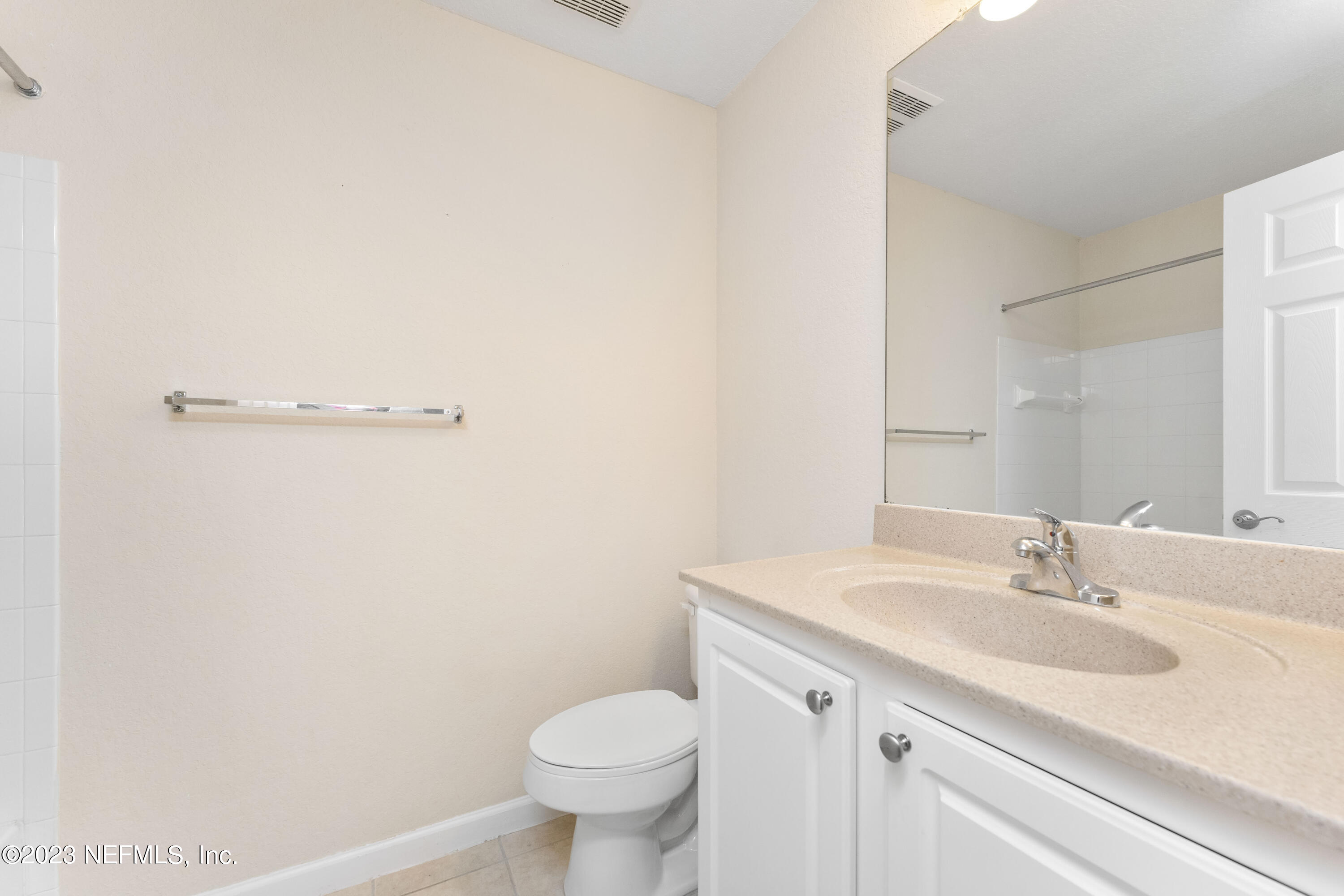 10075 GATE Parkway N, 903