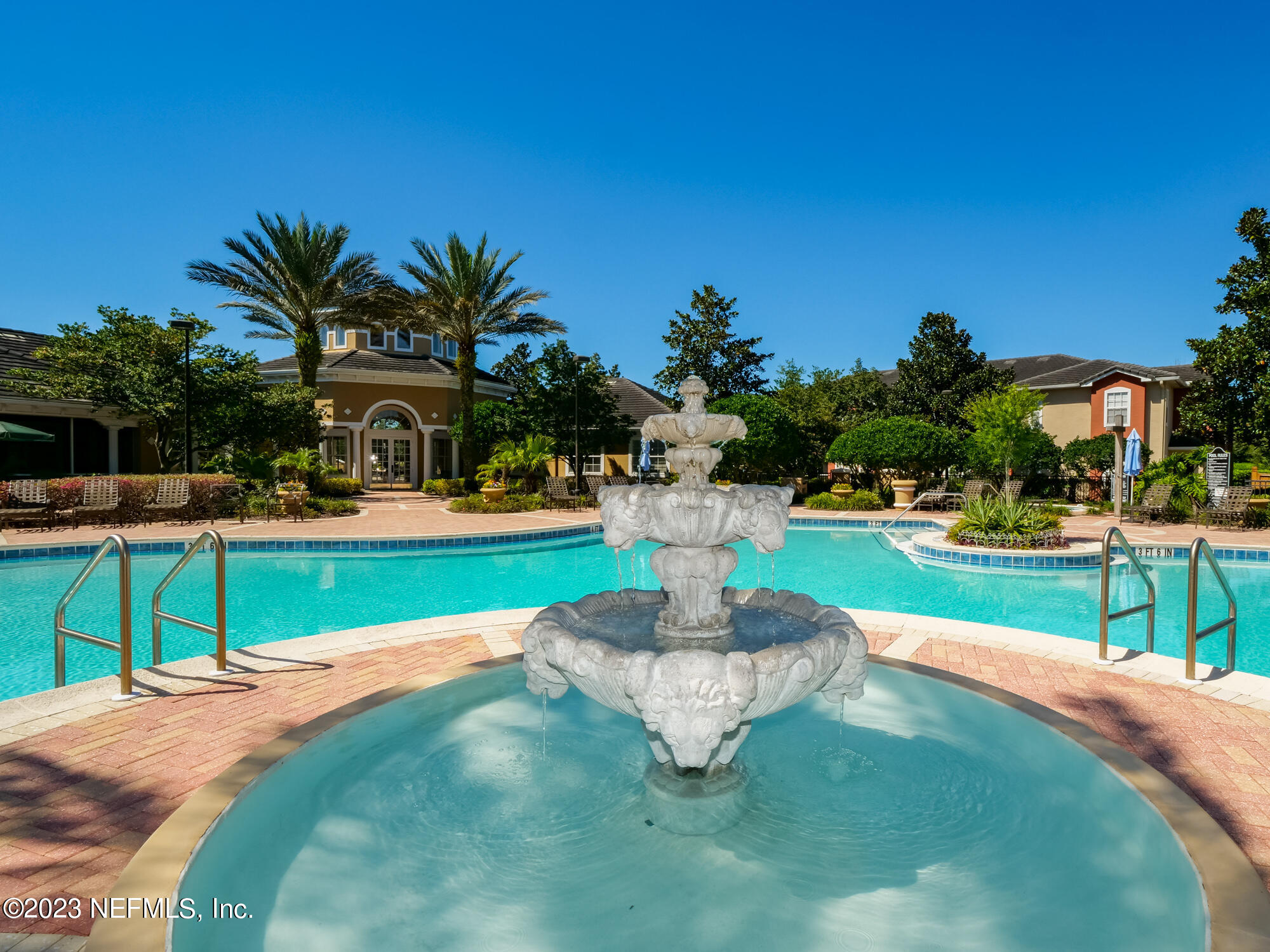 10075 GATE Parkway N, 903