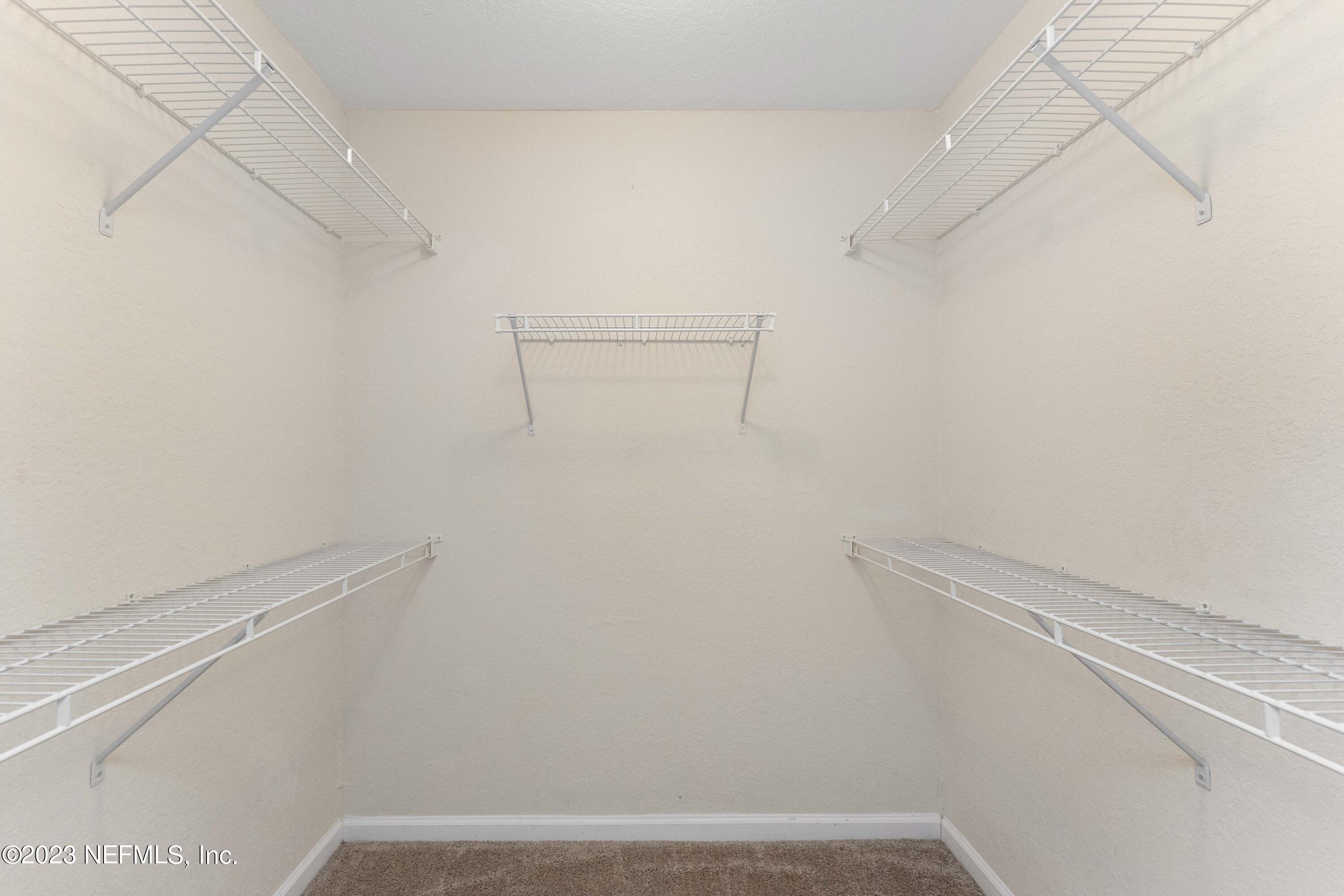 10075 GATE Parkway N, 903